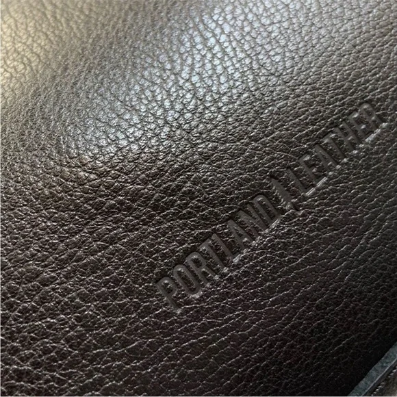 Portland Leather Bag - Picture 5 of 10